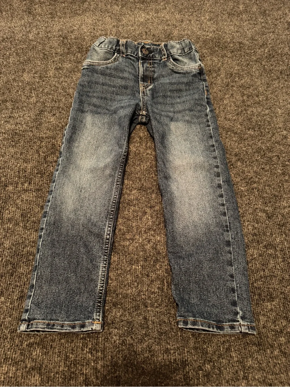 Boys OshKosh B'gosh Straight Denim Jeans – Adjustable Waist - Size 5T